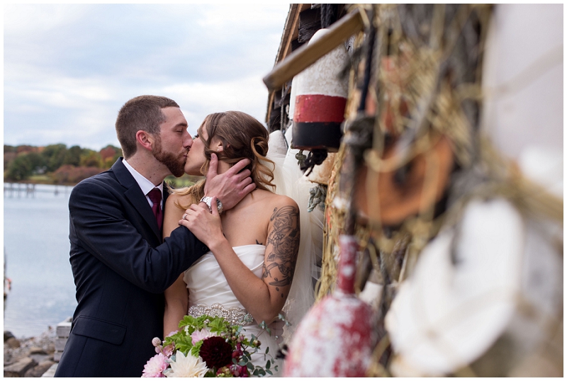 Cape Neddick Intimate Wedding Photos by Linda Barry Photography