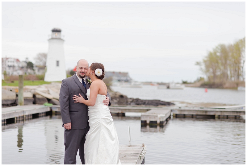 A Coastal Maine Wedding at the Nonantum Resort by Linda Barry Photography. Click here to see more images from this beautiful wedding.