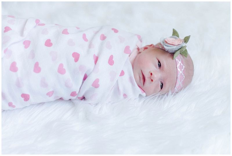 In home lifestyle newborn session by Linda Barry Photography.