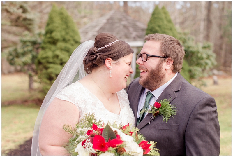 Ally and Chris had a Christmas winter themed wedding at Clay Hill Farm in Cape Neddick Maine. All photos by Linda Barry Photography.